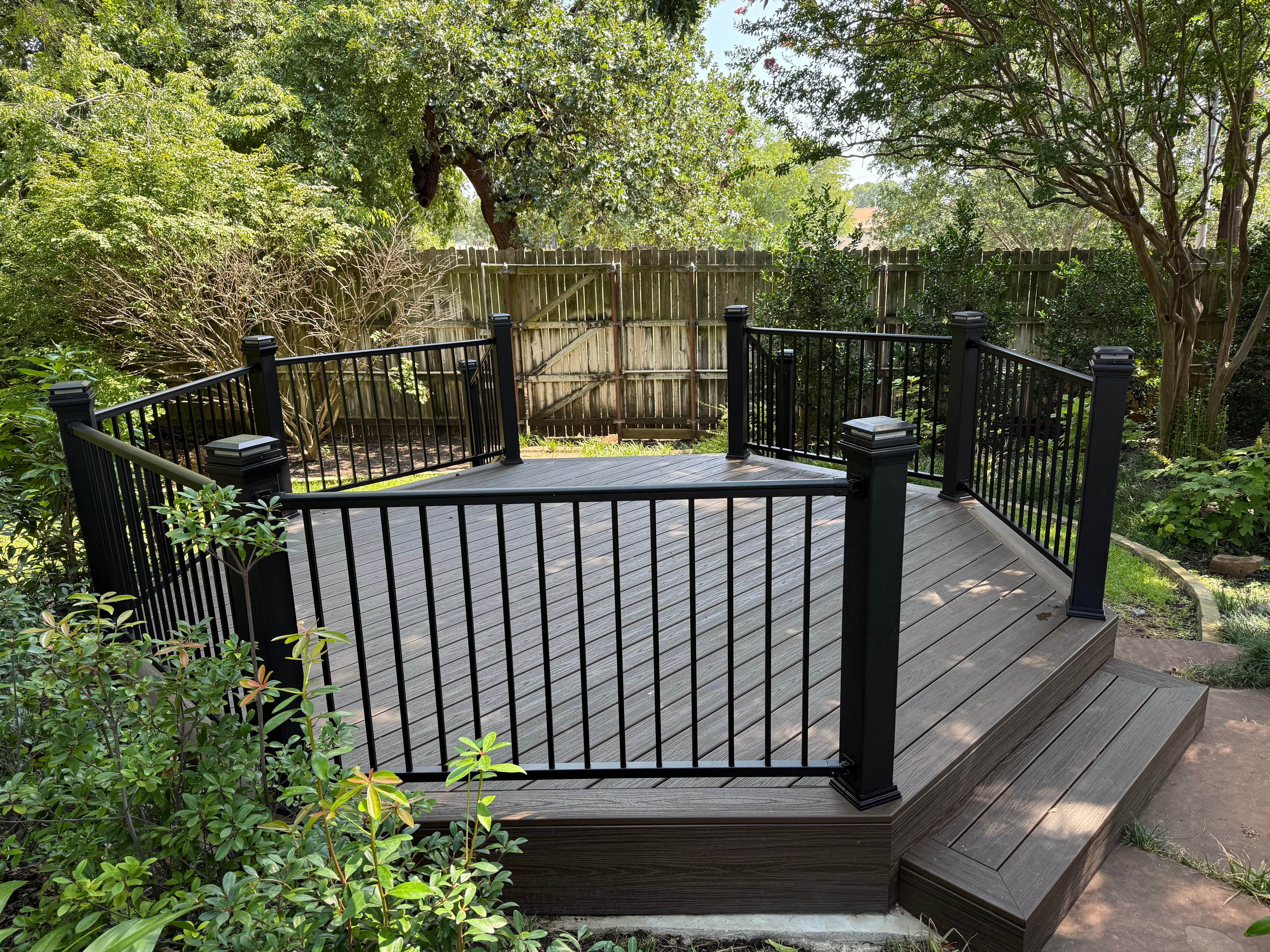 Deck with garden-facing railings